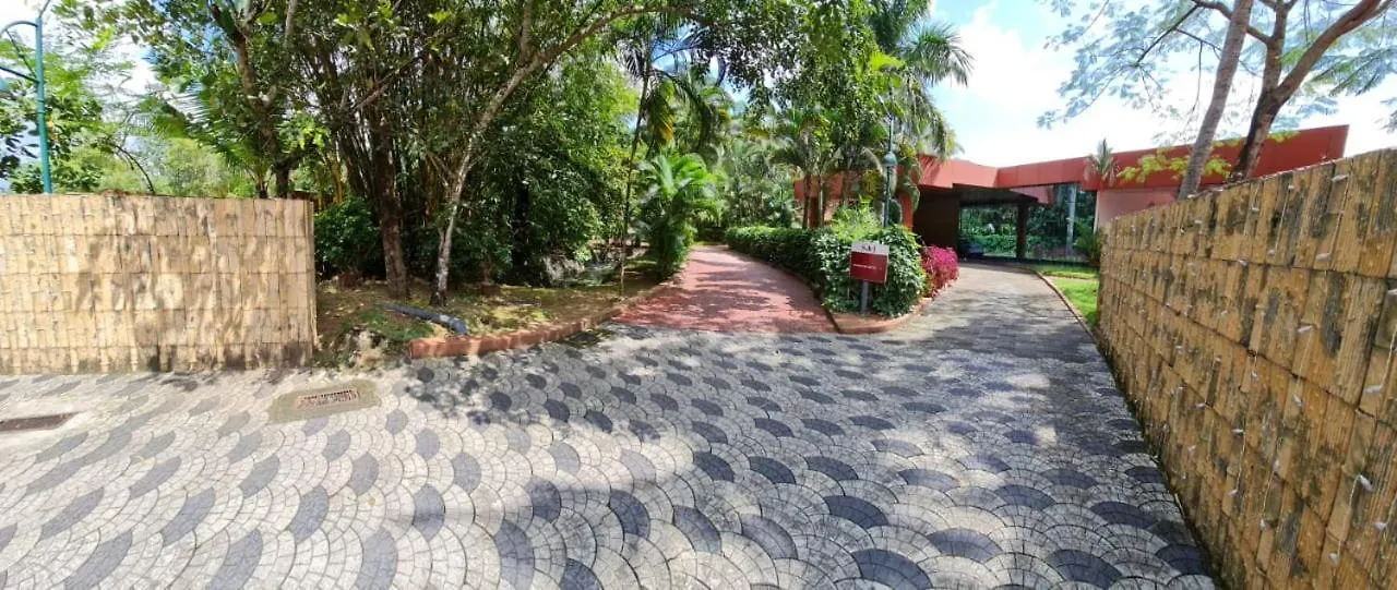 Saj Earth Resort & Convention Center , Kochi Nedumbassery 5*,  India