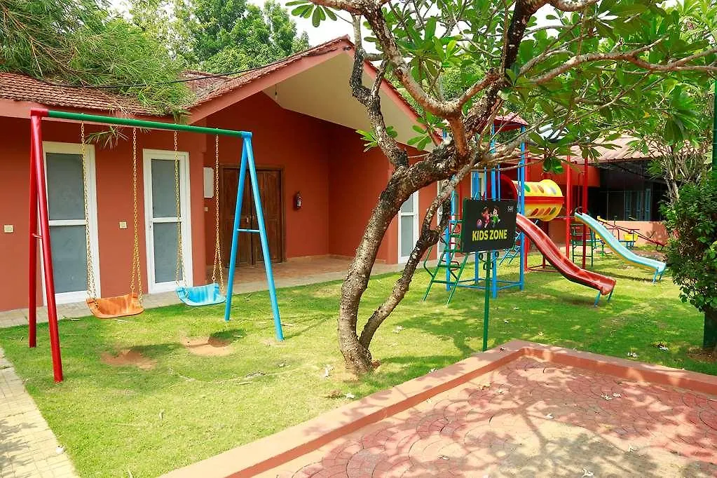 Saj Earth Resort & Convention Center , Kochi Nedumbassery